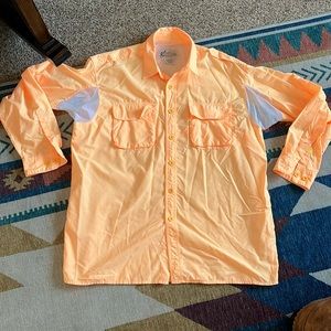 Men’s button down fishing shirt
